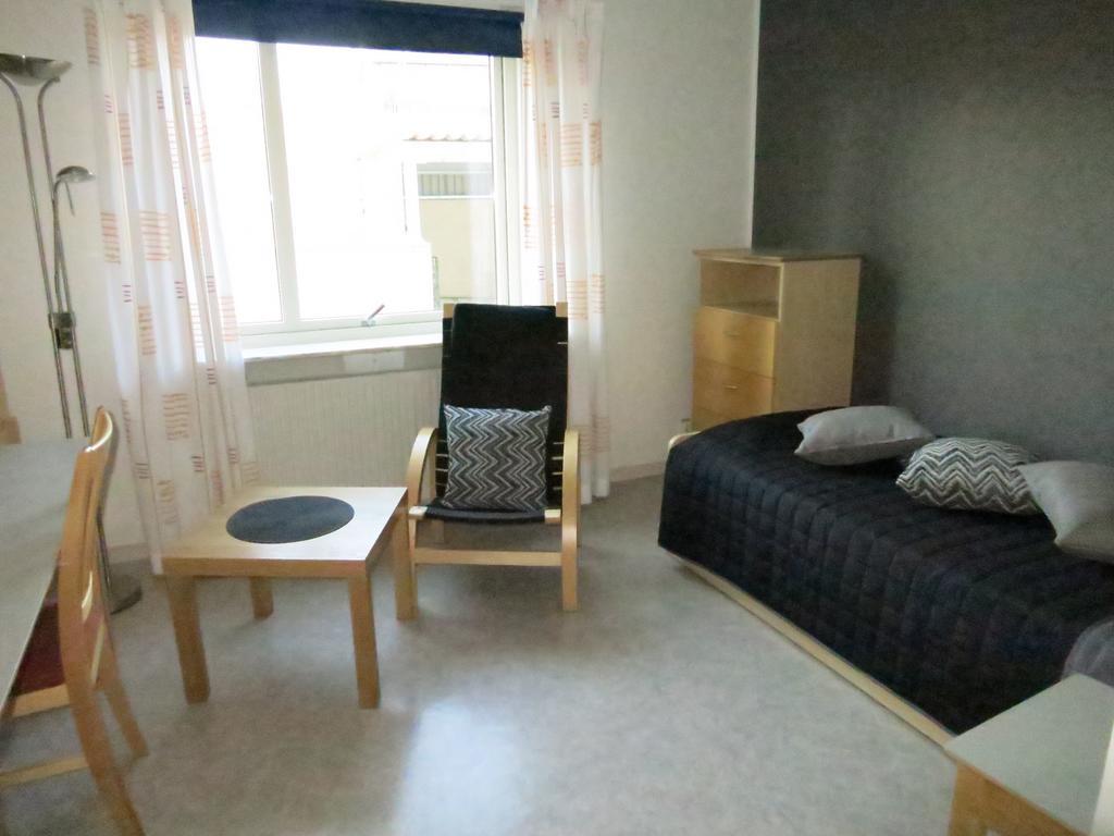 Vaernamo Folkhoegskolas Vandrarhem 客房 照片
